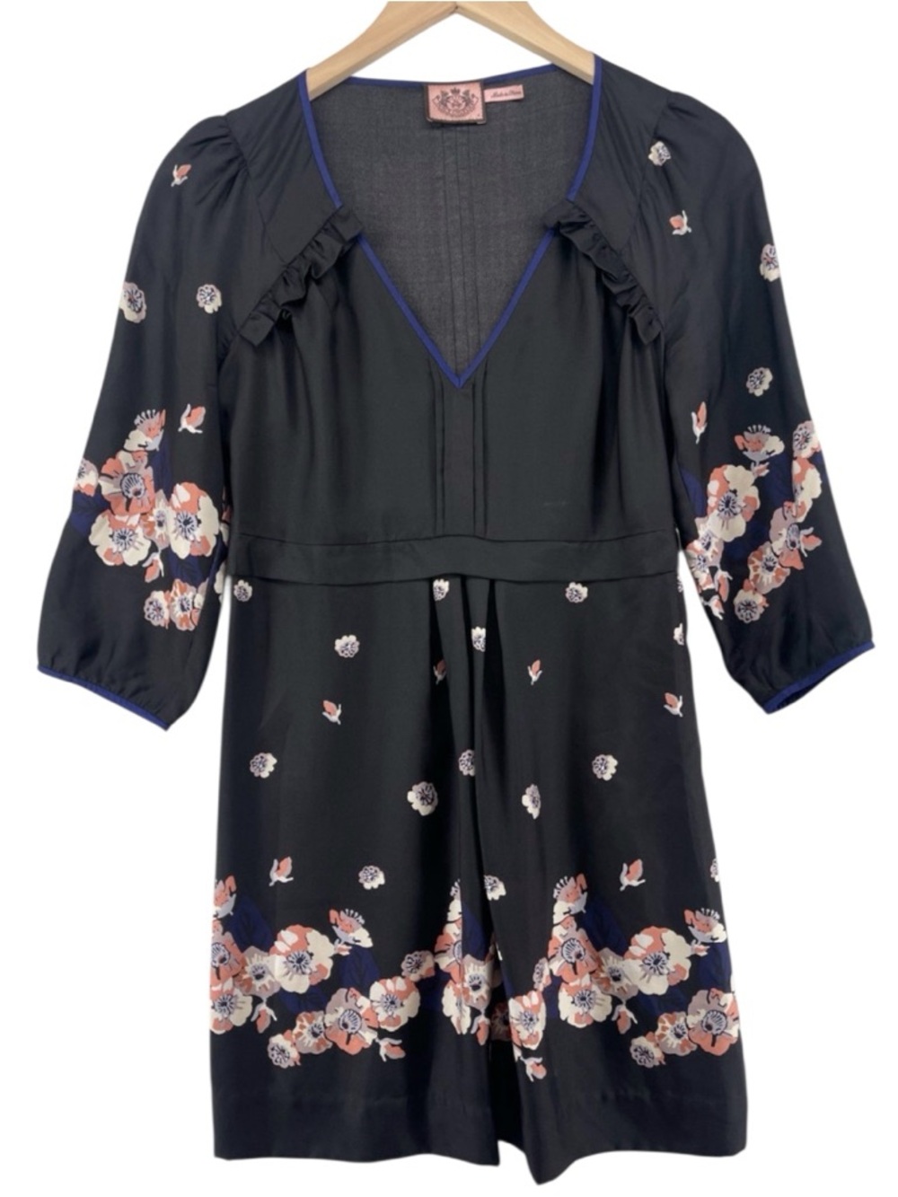 Juicy Couture 100% Silk Black Floral Dress V-Neck 3/4 Sleeve Size 0